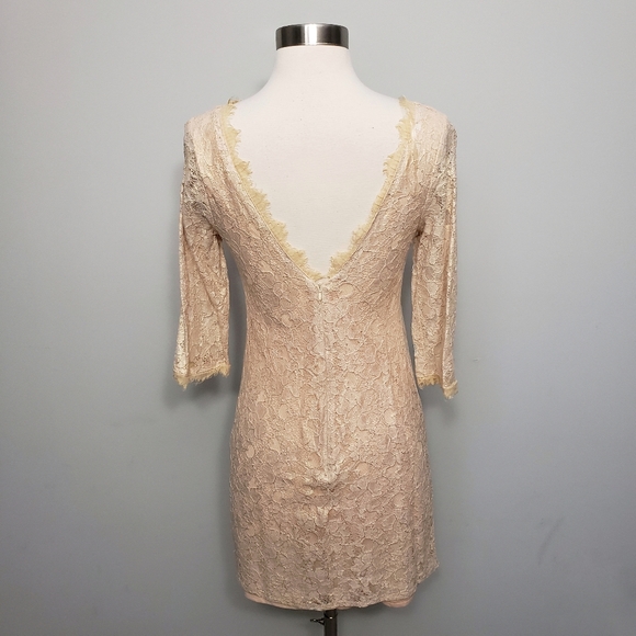 Lush Small Cream Eyelash Lace Three Quarter Sleeve Shift Dress - Picture 5 of 9